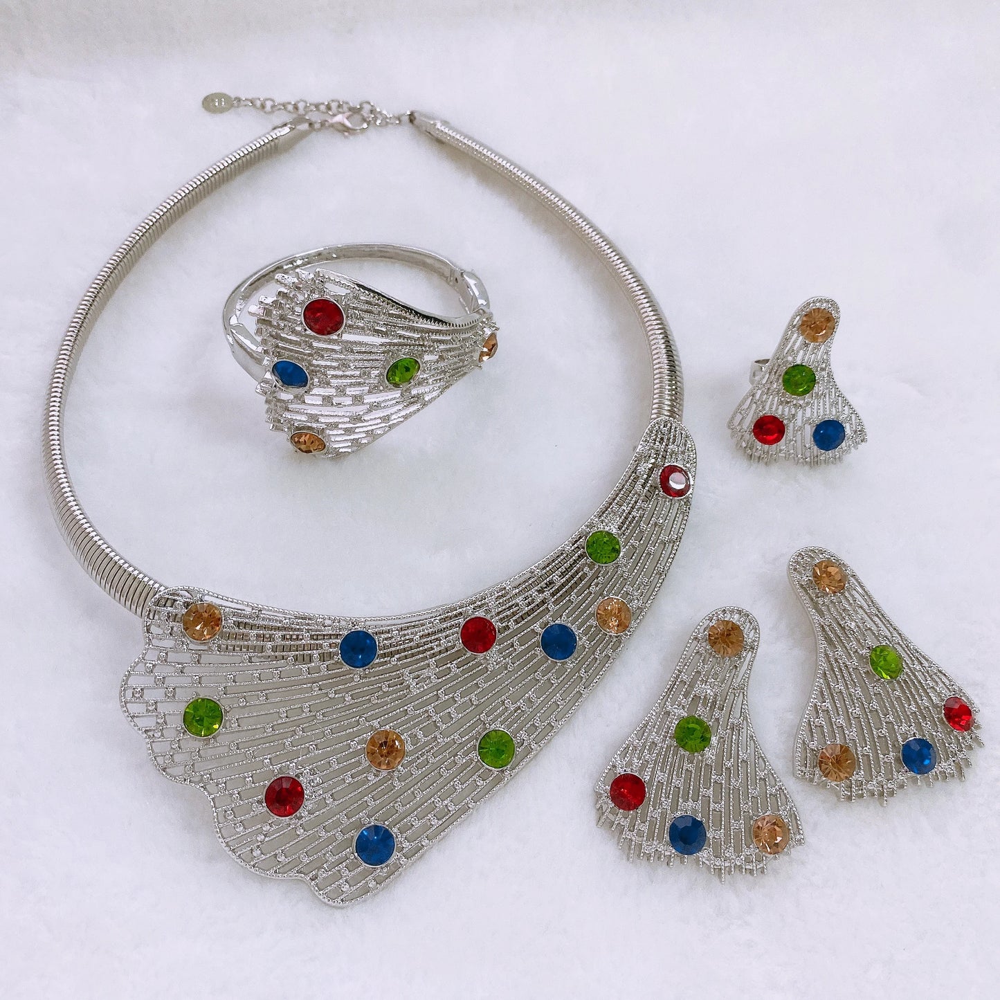 Dubai Gold Plated Jewelry Sets Luxury Colorful Artificial Stone Scallop Necklace Bracelet Earrings Women Party Jewelry Gifts