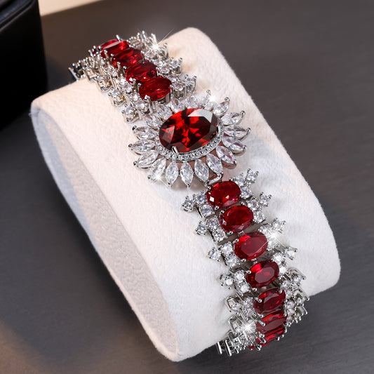A Fine And Luxurious Red Synthetic Synthetic Zirconia Bracelet, A Fashionable And Versatile Ladies' Bracelet Suitable for Wearing At Parties And Banquets.