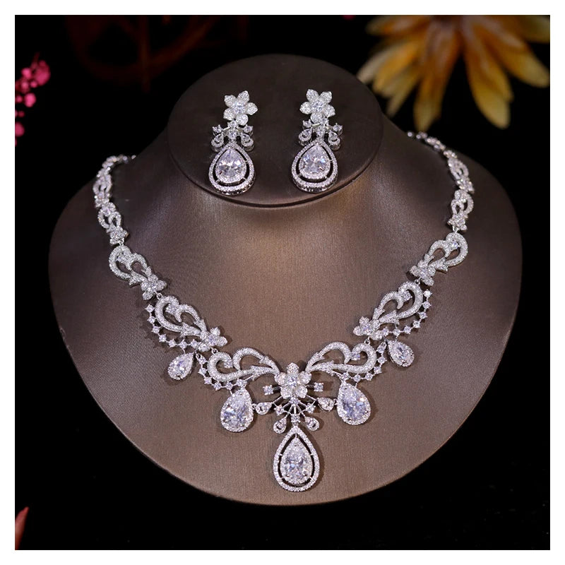 ASNORA 2024 New Design Flower and Water Drops Necklace For Women Wedding Luxury Dubai Bridal White Zirconia Jewelry Set X0493