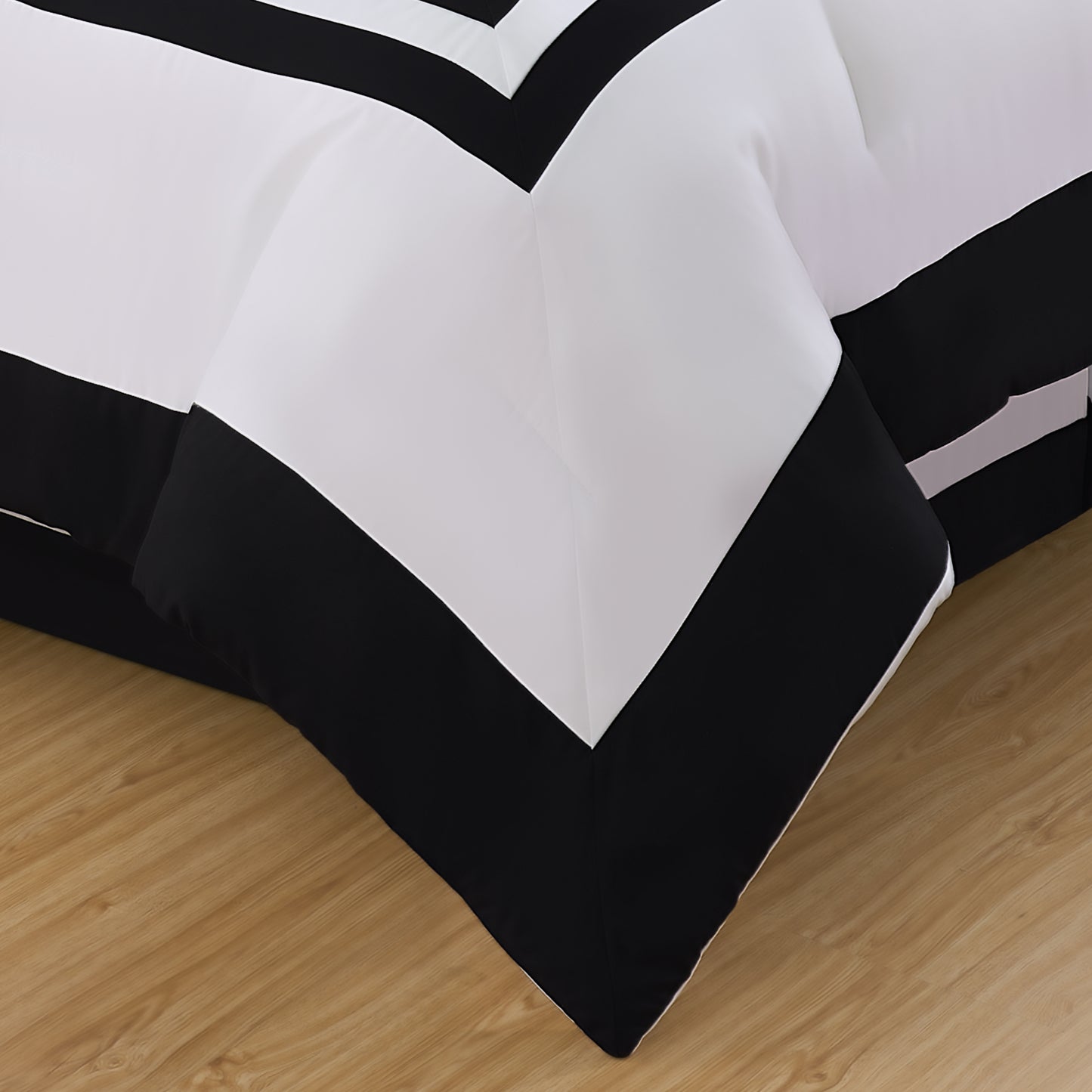 Caprice 7-Piece Modern Hotel Style Square Pattern Comforter Set with Decorative Pillows, Cal King/King/Queen/Full Size